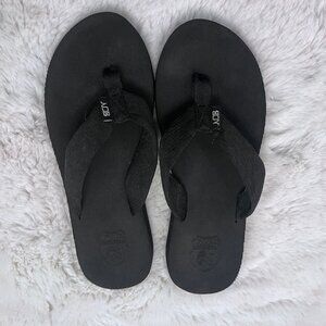 NewDenBer Women's Classical Comfortable II Flip-Flop - Size 9 - NWOT